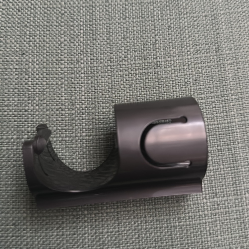 New Dyson home cleaning kit-combination tool , tool holder, stair tool NEW - Picture 3 of 3